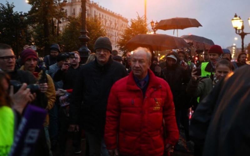 Коммунистов задержали во время акции протеста на Пушкинской площади в Москве